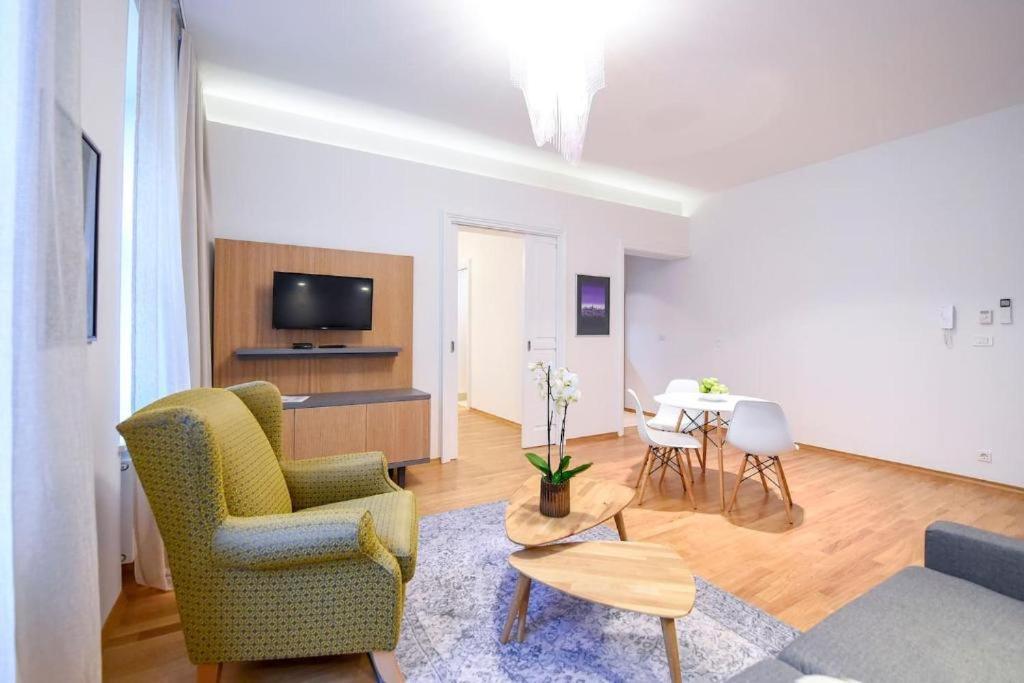 City Centre Chic Apartment Ljubljana 2/4 Exterior foto